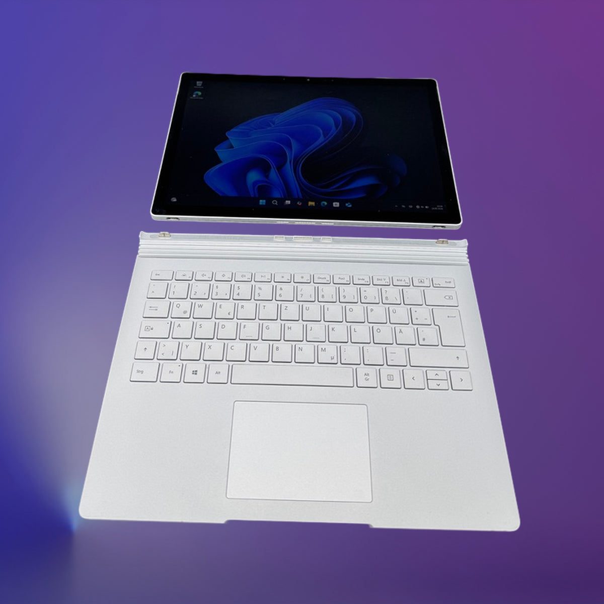 Microsoft Surface Book 2 | 13,5" Notebook | 8/16 GB RAM | 256/512 GB SSD | GTX 1060 Microsoft Surface Book 2 | 13,5" Notebook | 8/16 GB RAM | 256/512 GB SSD | GTX 1060 – refurbished Laptop & Notebook kaufen