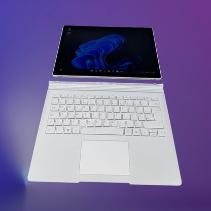 Microsoft Surface Book 2 | 13,5" Notebook | 8/16 GB RAM | 256/512 GB SSD | GTX 1060
